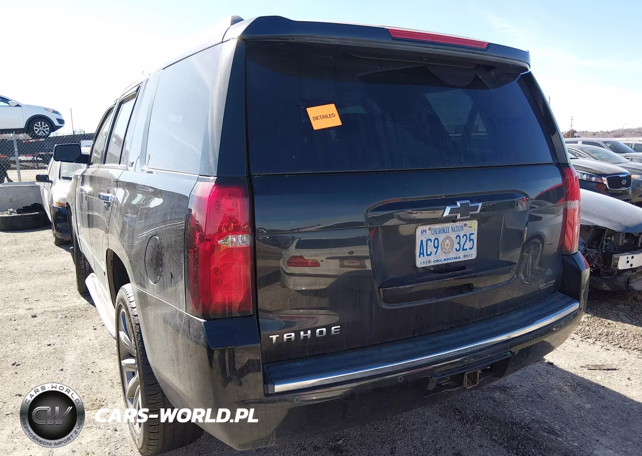 2015 Chevrolet Tahoe Ltz VIN:1GNSKCKC5FR591594 - 3