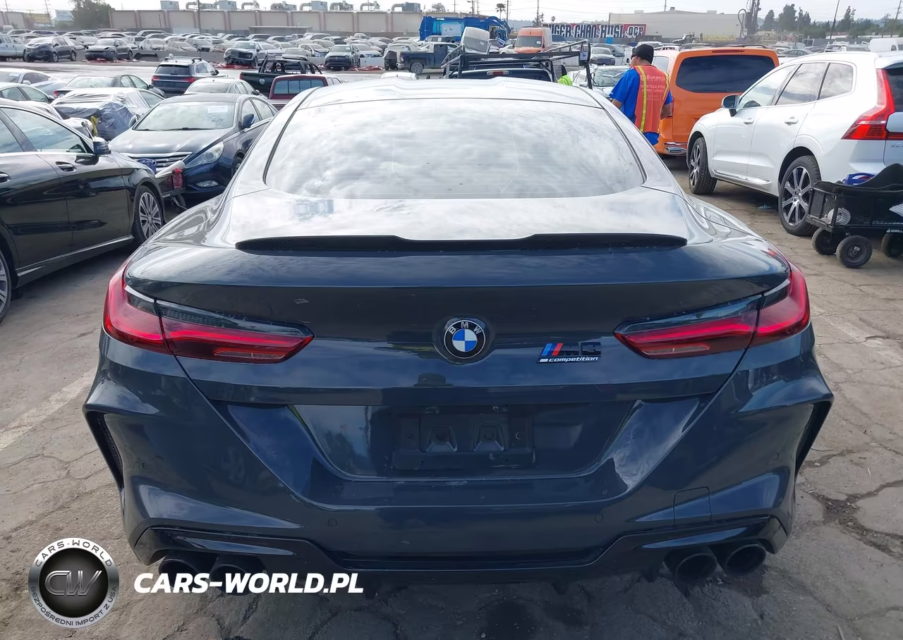 2020 BMW M8 Competition VIN:WBSAE0C09LBM08323 - 17