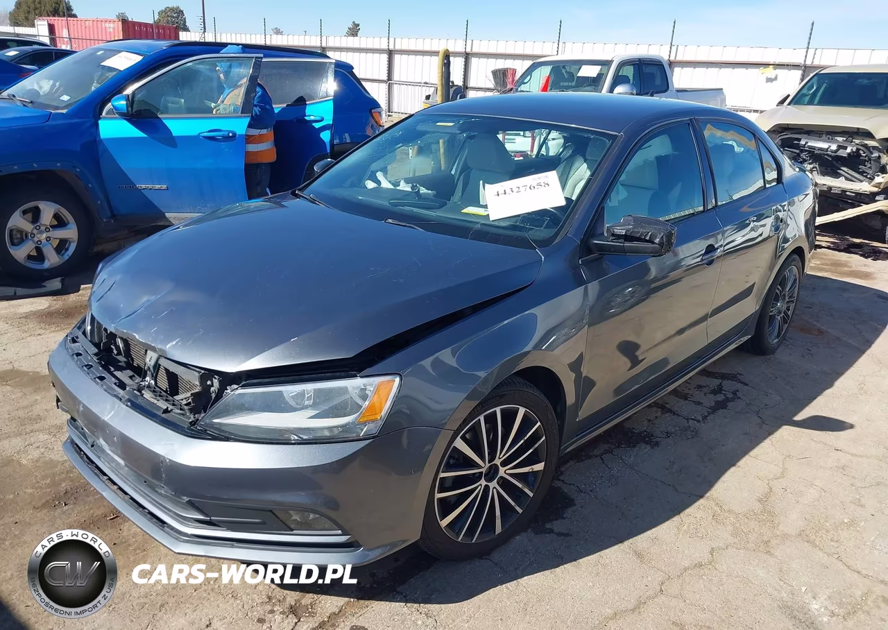 2015 Volkswagen Jetta 1.8T Sport VIN:3VWD17AJ8FM220889 - 2