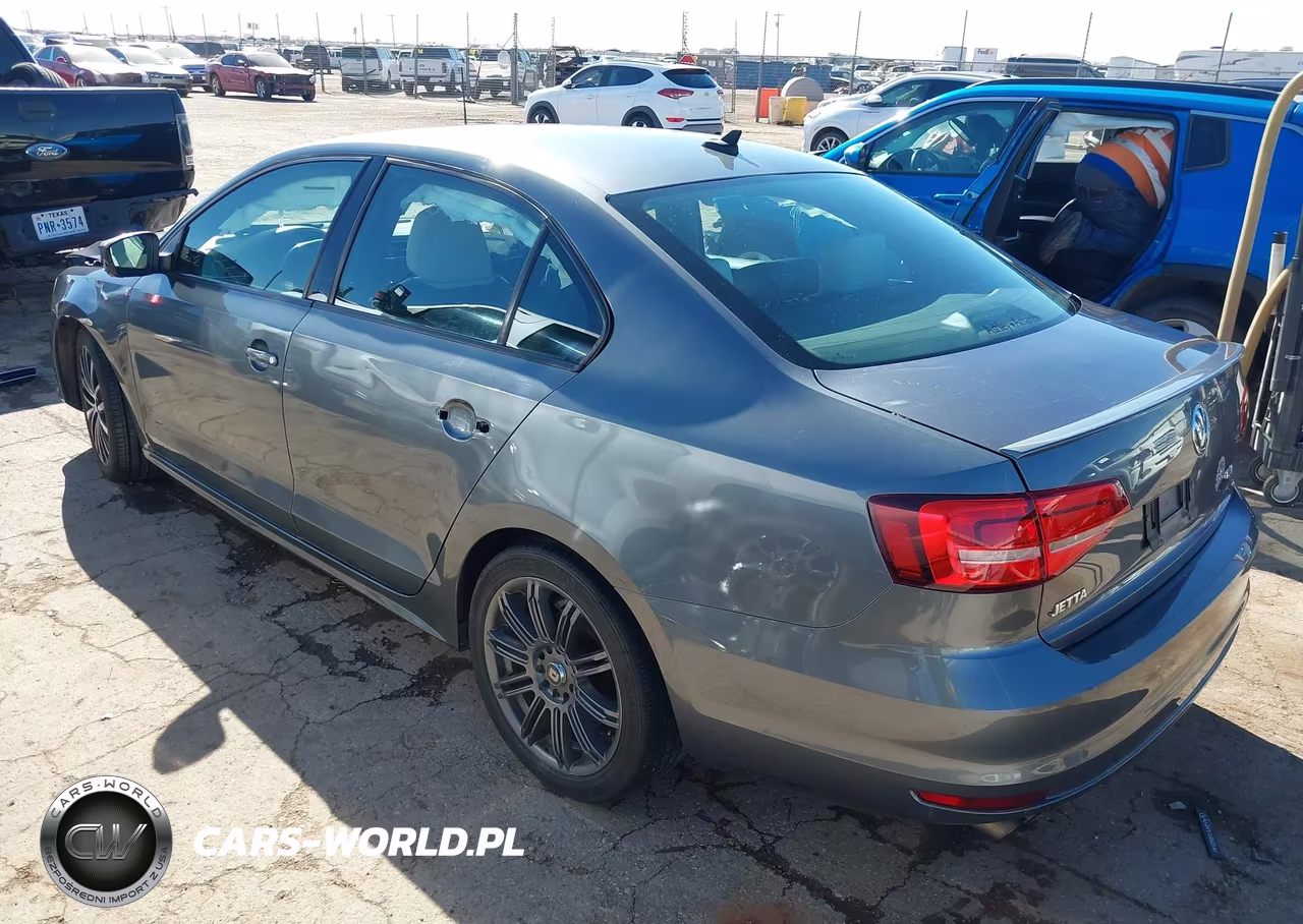 2015 Volkswagen Jetta 1.8T Sport VIN:3VWD17AJ8FM220889 - 3
