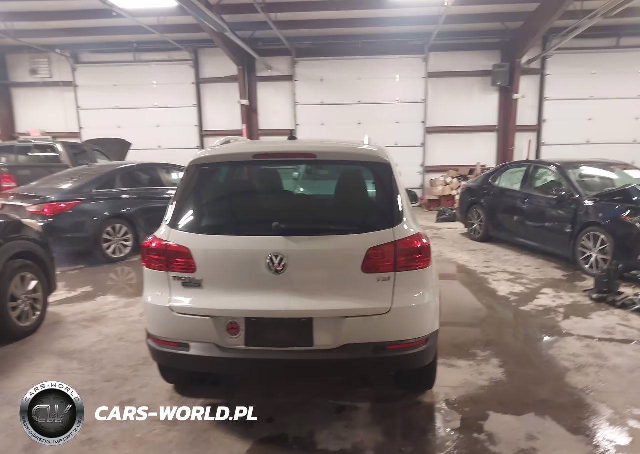 2017 Volkswagen Tiguan 2.0T Wolfsburg Edition VIN:WVGRV7AX9HK003259 - 16