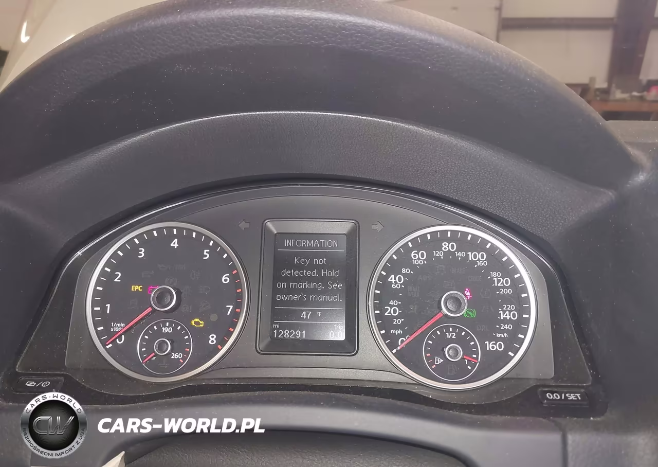2017 Volkswagen Tiguan 2.0T Wolfsburg Edition VIN:WVGRV7AX9HK003259 - 7