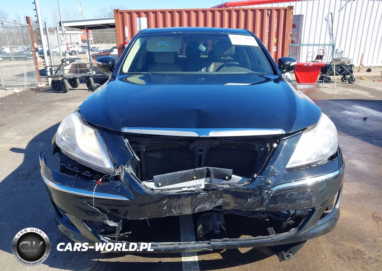 2013 Hyundai Genesis 3.8 VIN:KMHGC4DD5DU247700 - 13