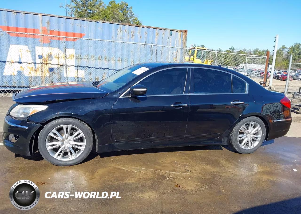 2013 Hyundai Genesis 3.8 VIN:KMHGC4DD5DU247700 - 15