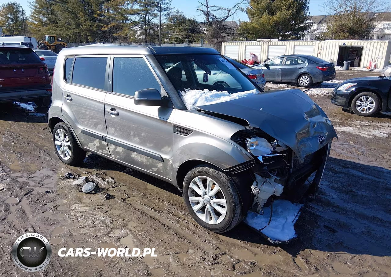 2013 Kia Soul +