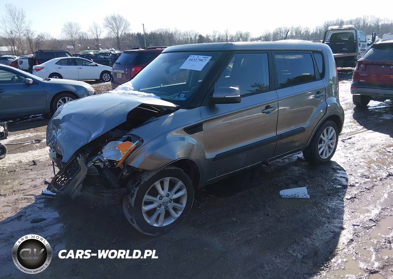 2013 Kia Soul + VIN:KNDJT2A63D7609655 - 2