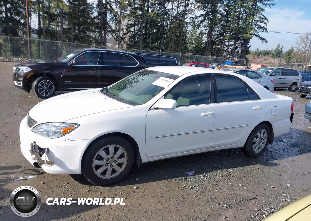 2002 Toyota Camry Xle V6 VIN:JTDBF30K020013702 - 14