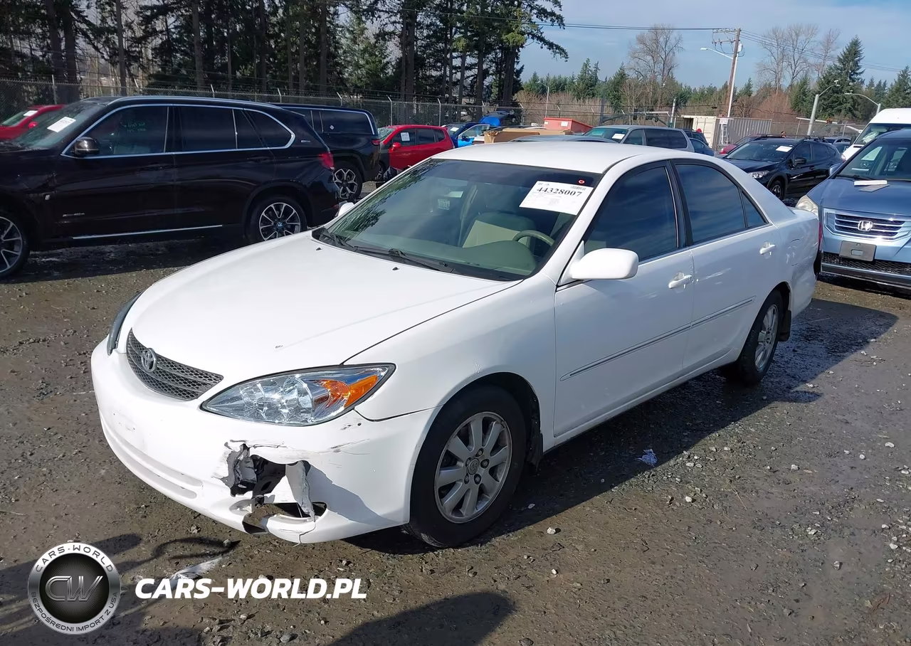 2002 Toyota Camry Xle V6 VIN:JTDBF30K020013702 - 2