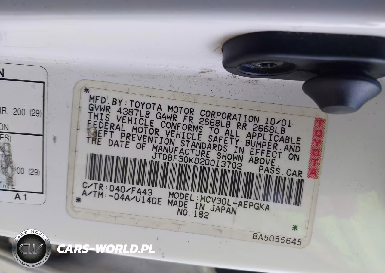2002 Toyota Camry Xle V6 VIN:JTDBF30K020013702 - 9