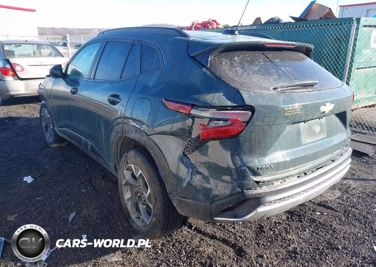 2025 Chevrolet Trax Fwd Lt VIN:KL77LHEP9SC083579 - 3