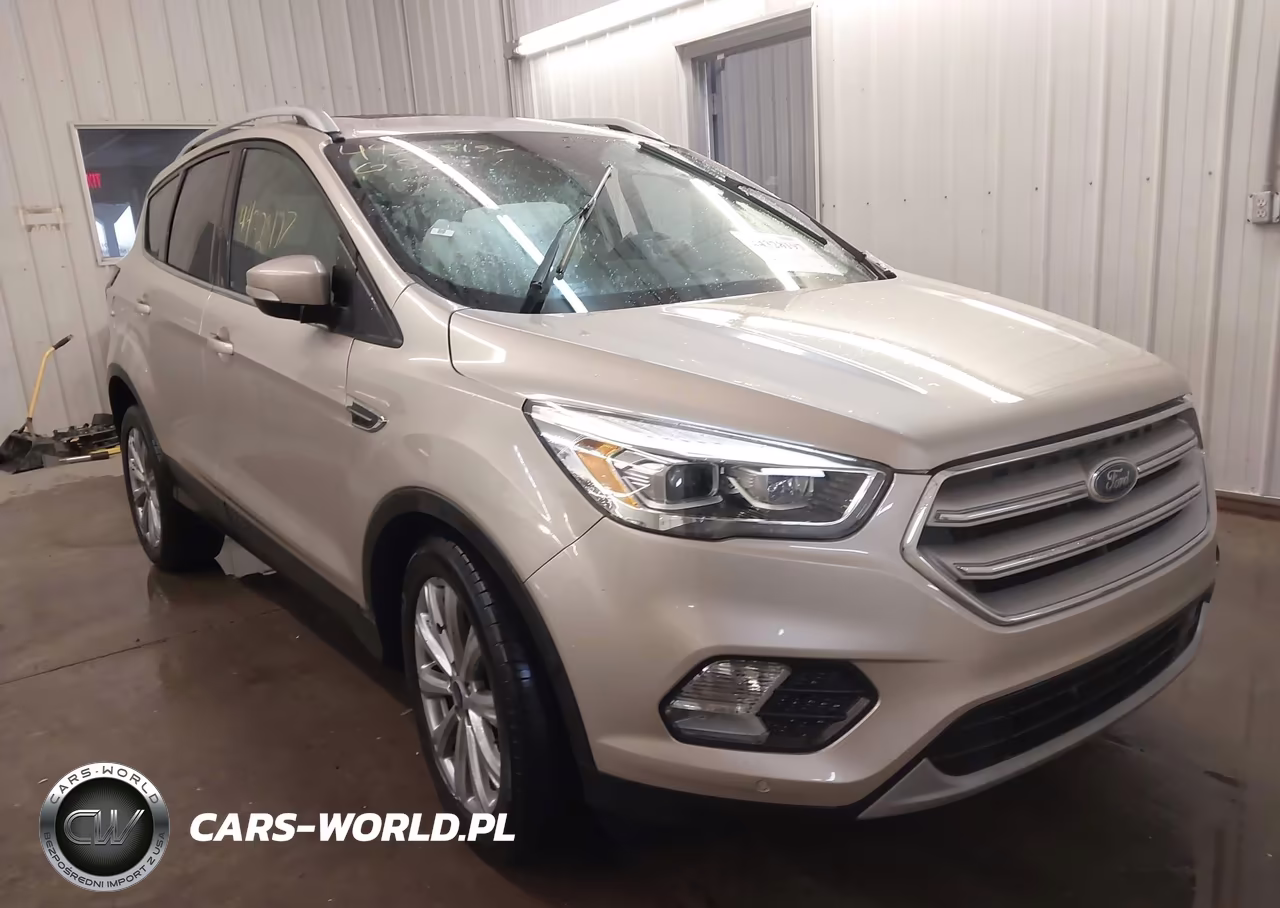 2018 Ford Escape Titanium – zdjęcie 1 z 15