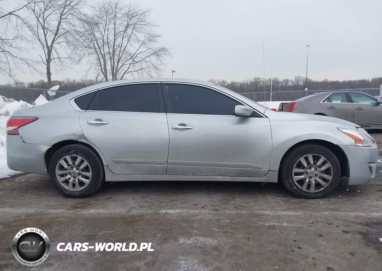 2014 Nissan Altima 2.5 S VIN:1N4AL3AP5EN387881 - 13