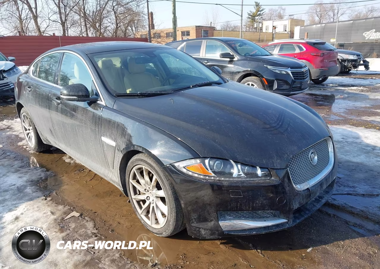 2012 Jaguar Xf