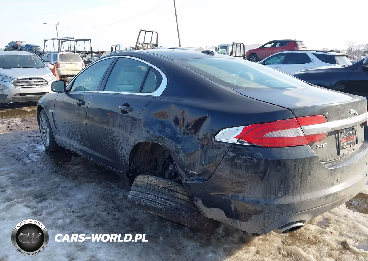 2012 Jaguar Xf VIN:SAJWA0FB5CLS52931 - 3