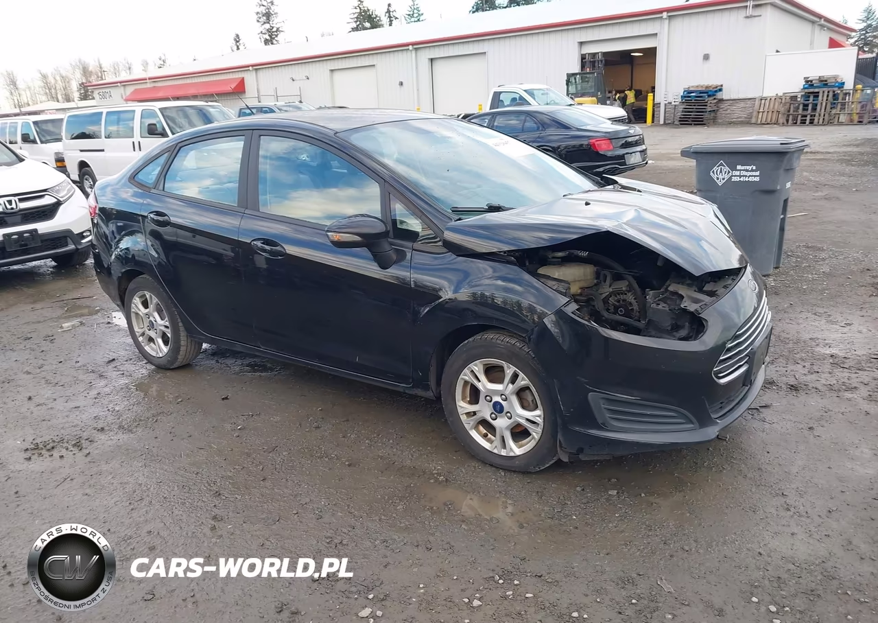 2015 Ford Fiesta Se VIN:3FADP4BJ4FM126156 - 1