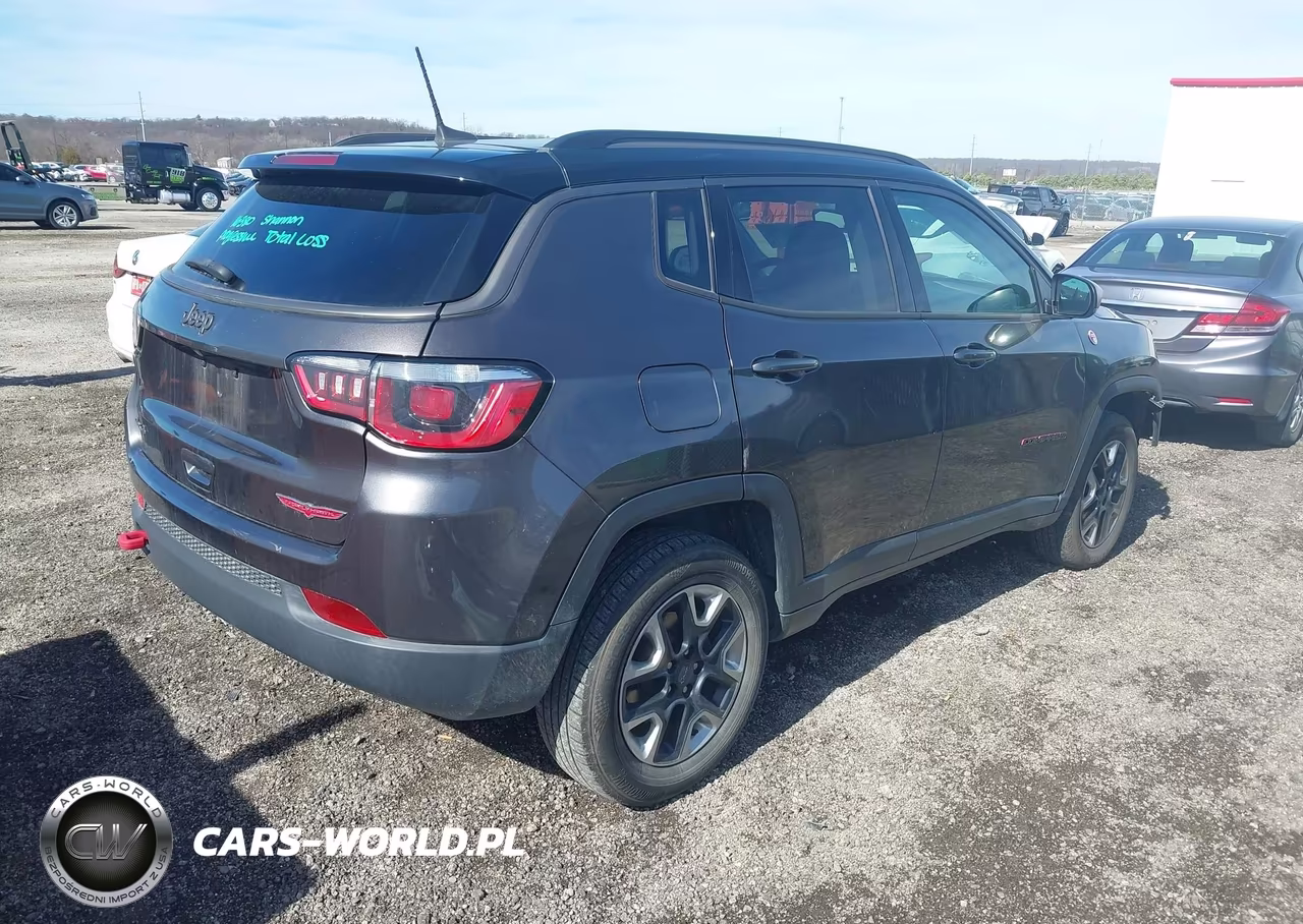 2018 Jeep Compass Trailhawk 4X4 VIN:3C4NJDDB7JT450836 - 4