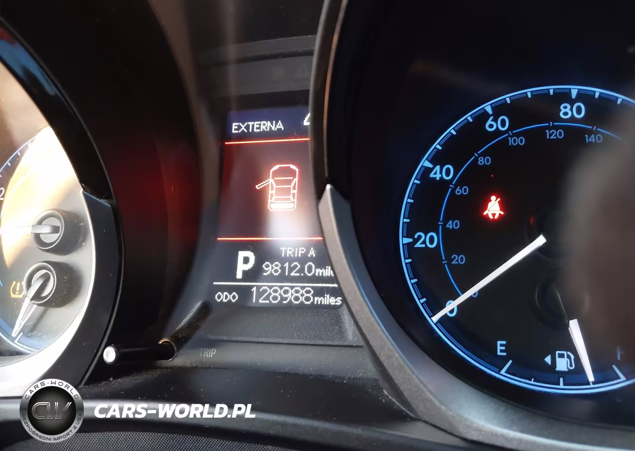 2016 Toyota Corolla S Plus VIN:5YFBURHE7GP429282 - 15