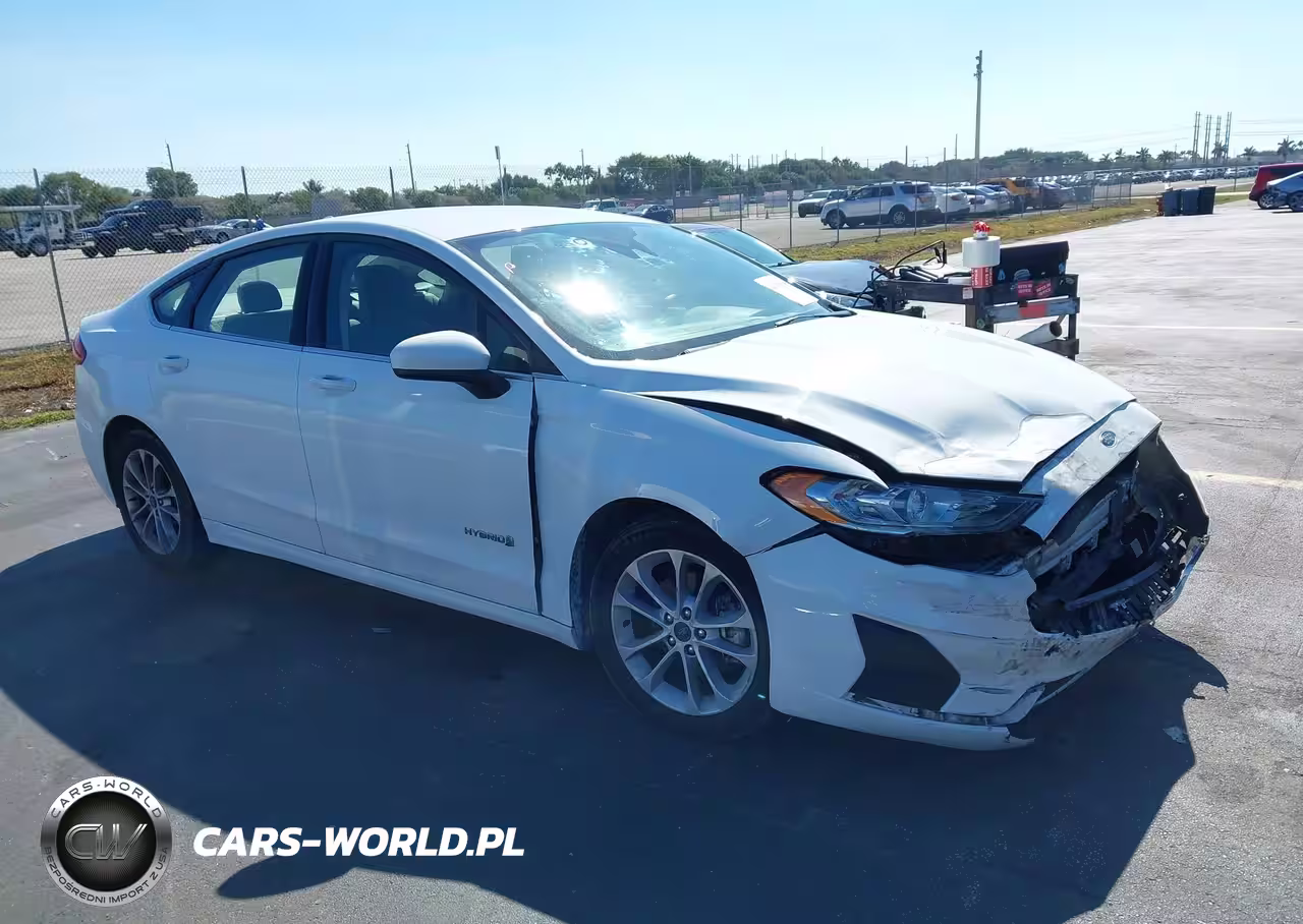 2019 Ford Fusion Hybrid Se