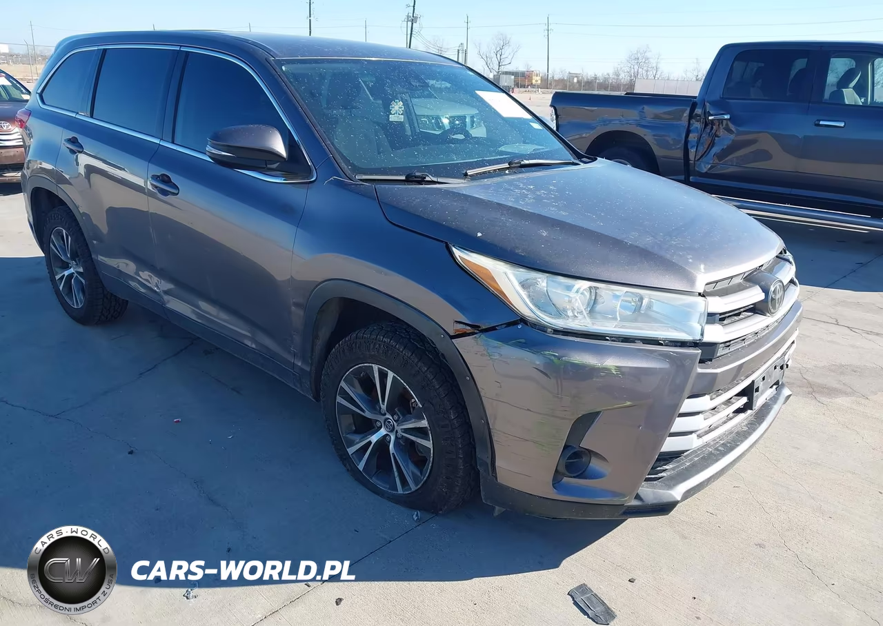 2019 Toyota Highlander Le