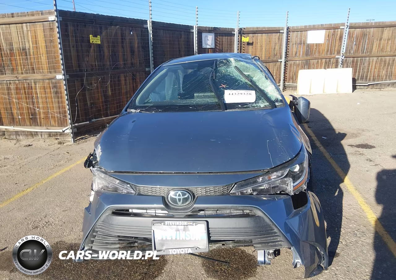 2026 Toyota Corolla Le VIN:5YFB4MDE4TP369495 - 13