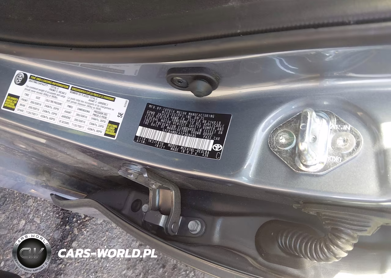 2026 Toyota Corolla Le VIN:5YFB4MDE4TP369495 - 9