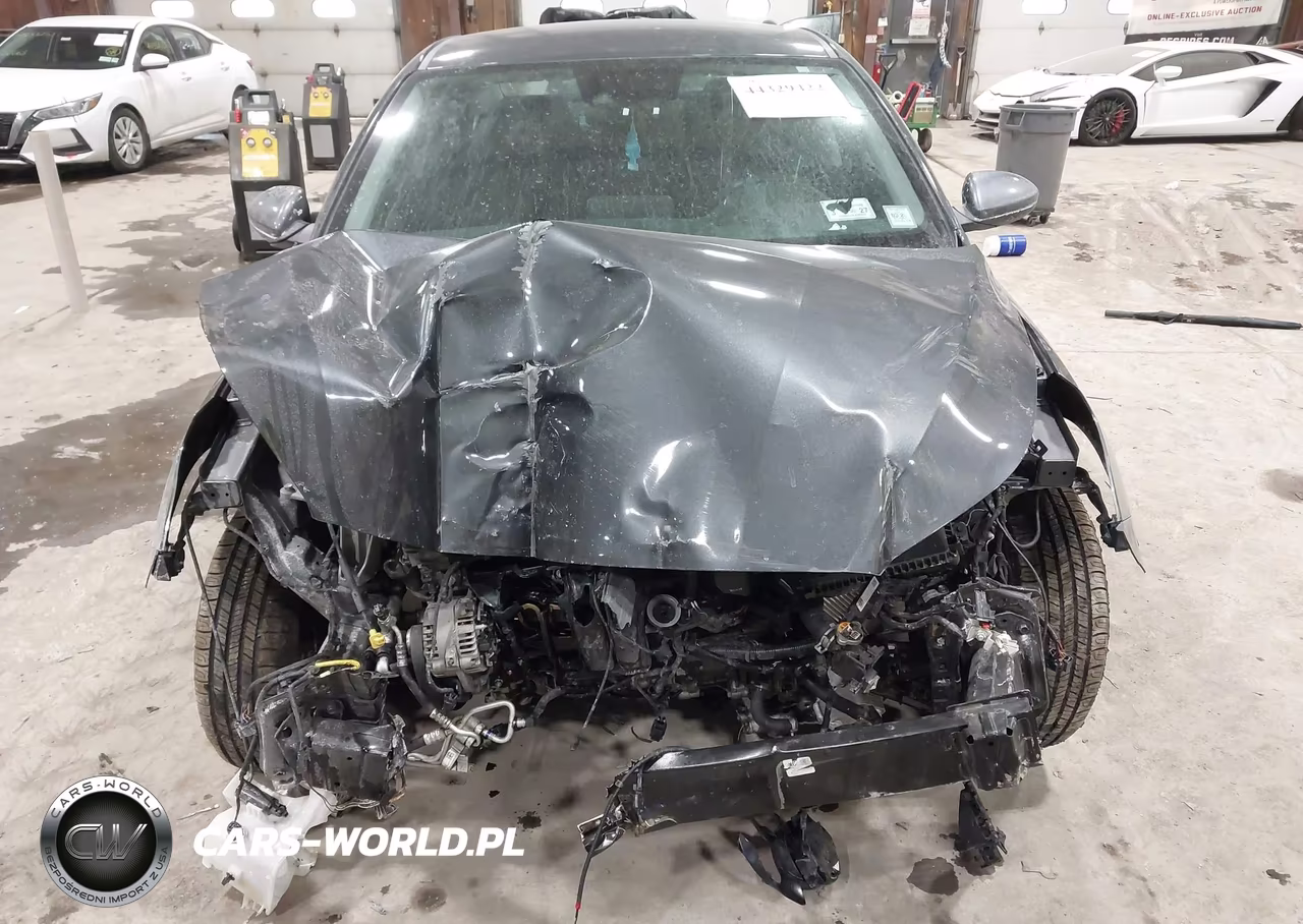 2024 Kia Forte Lxs VIN:3KPF24AD5RE699756 - 17
