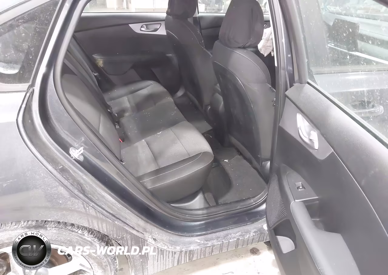 2024 Kia Forte Lxs VIN:3KPF24AD5RE699756 - 8