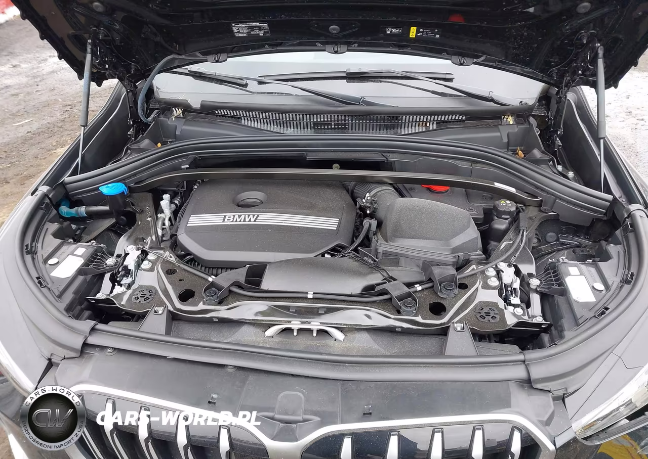 2025 BMW X1 xDrive28I VIN:WBX73EF0XS5137983 - 10