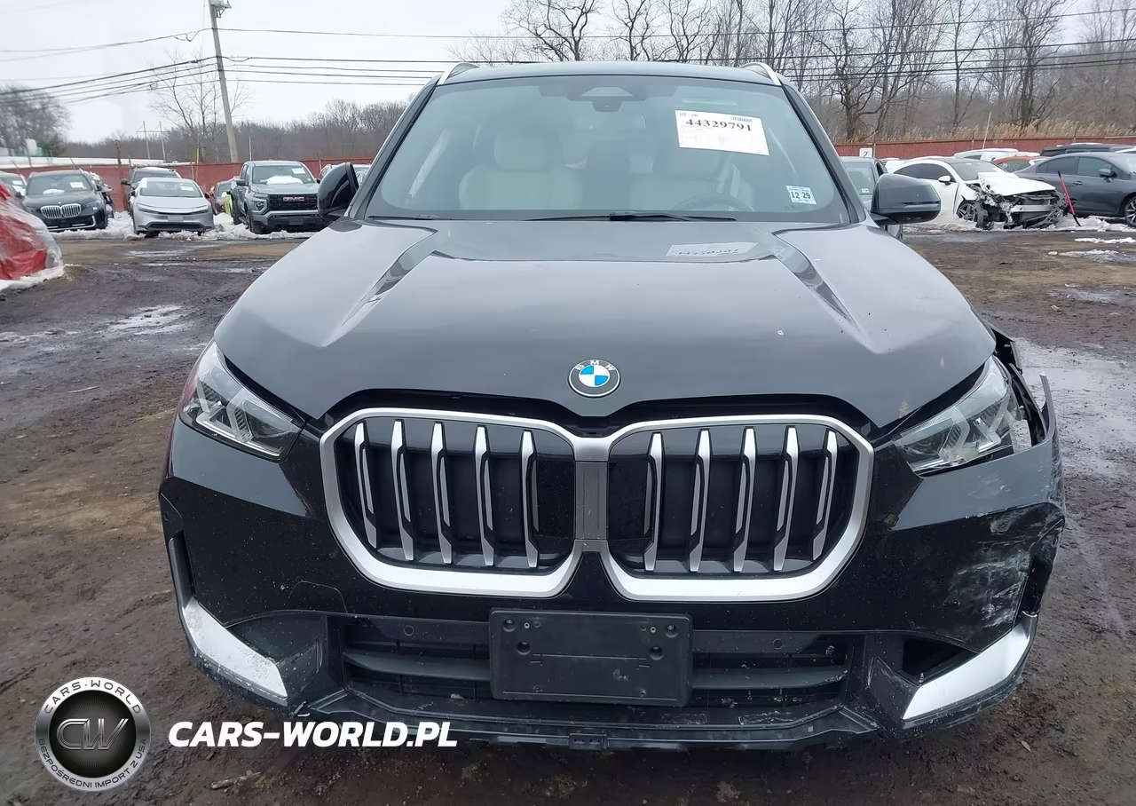 2025 BMW X1 xDrive28I VIN:WBX73EF0XS5137983 - 18