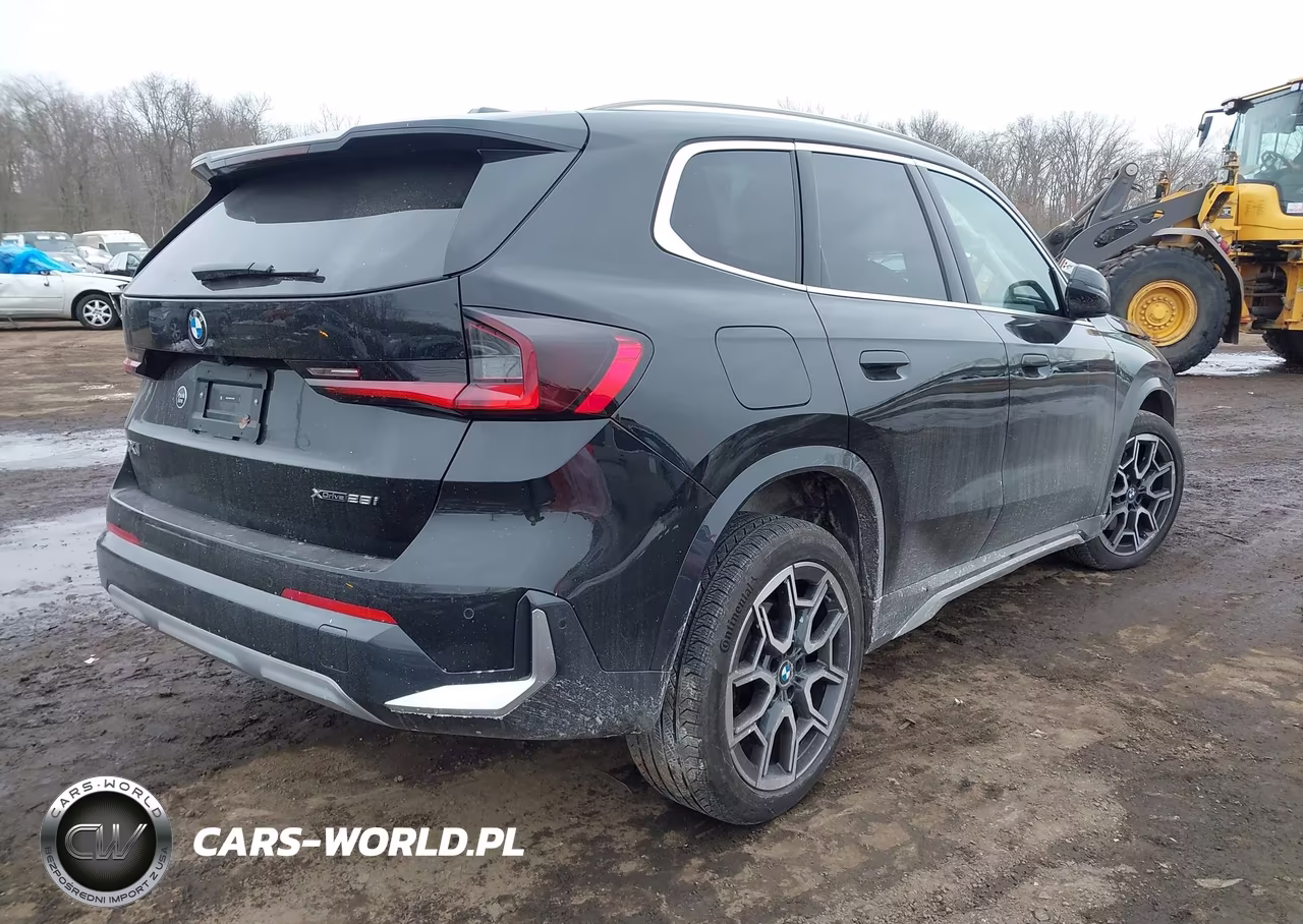 2025 BMW X1 xDrive28I VIN:WBX73EF0XS5137983 - 4