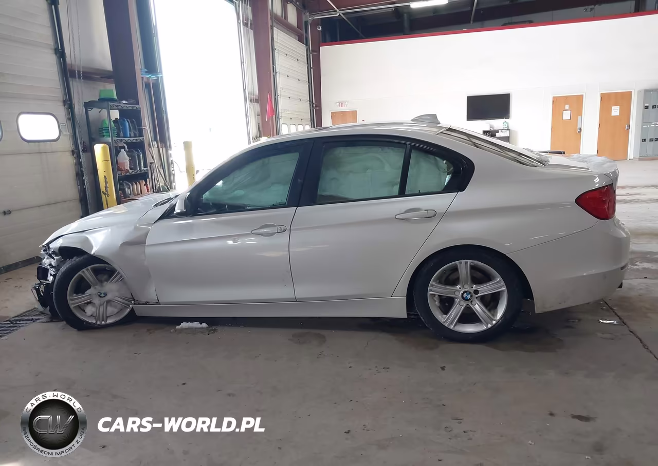 2015 BMW 320I VIN:WBA3B1C55FK141421 - 14