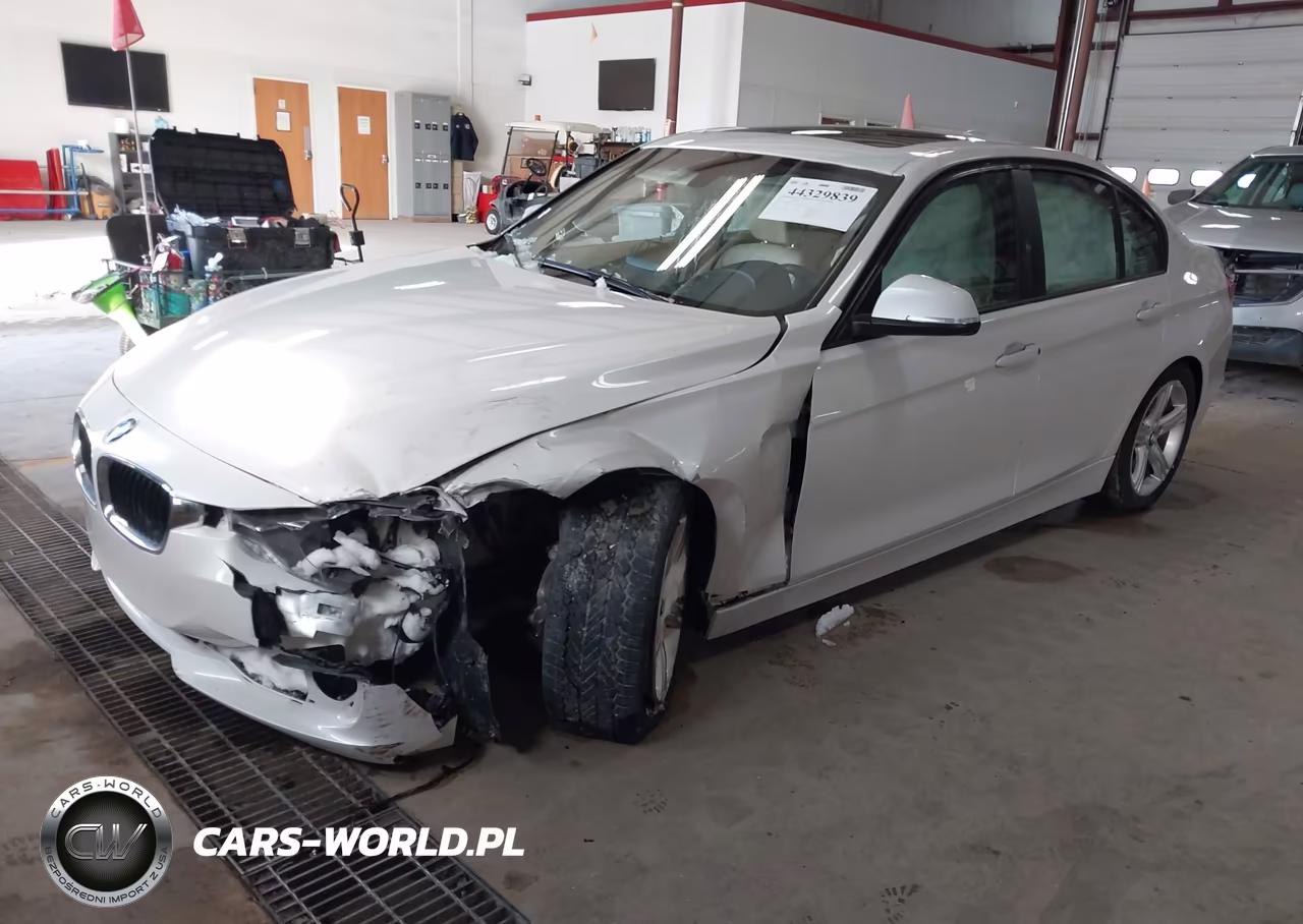 2015 BMW 320I VIN:WBA3B1C55FK141421 - 2