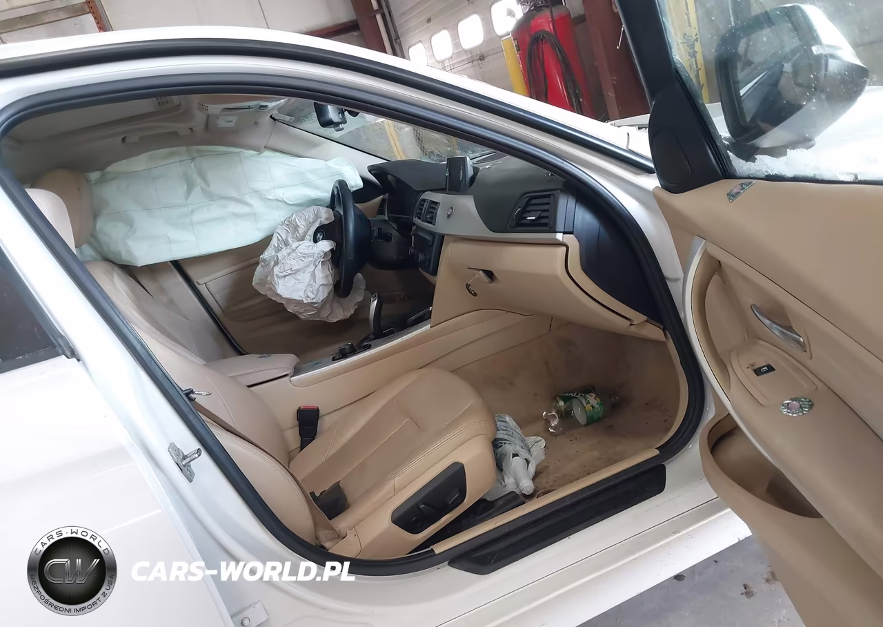 2015 BMW 320I VIN:WBA3B1C55FK141421 - 5