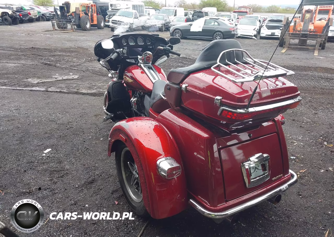 2023 Harley-Davidson Flhtcutganv VIN:1HD1MEF1XPB851323 - 3