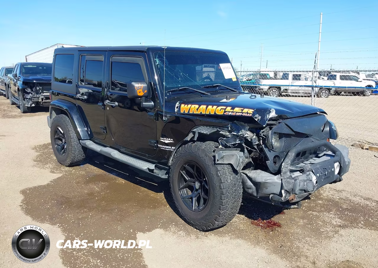 2013 Jeep Wrangler Unlimited Sahara – zdjęcie 1 z 17