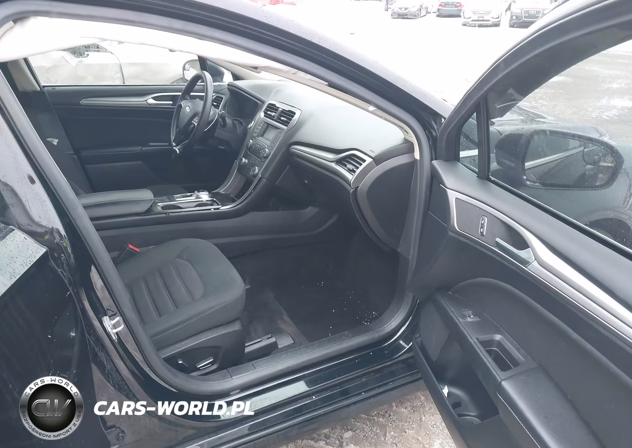2018 Ford Fusion Se VIN:3FA6P0H74JR276437 - 5