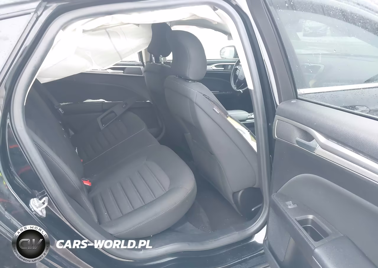 2018 Ford Fusion Se VIN:3FA6P0H74JR276437 - 8
