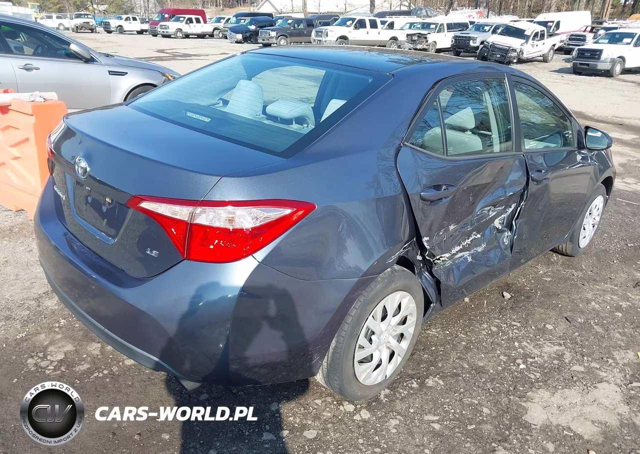 2017 Toyota Corolla Le VIN:2T1BURHEXHC781046 - 4