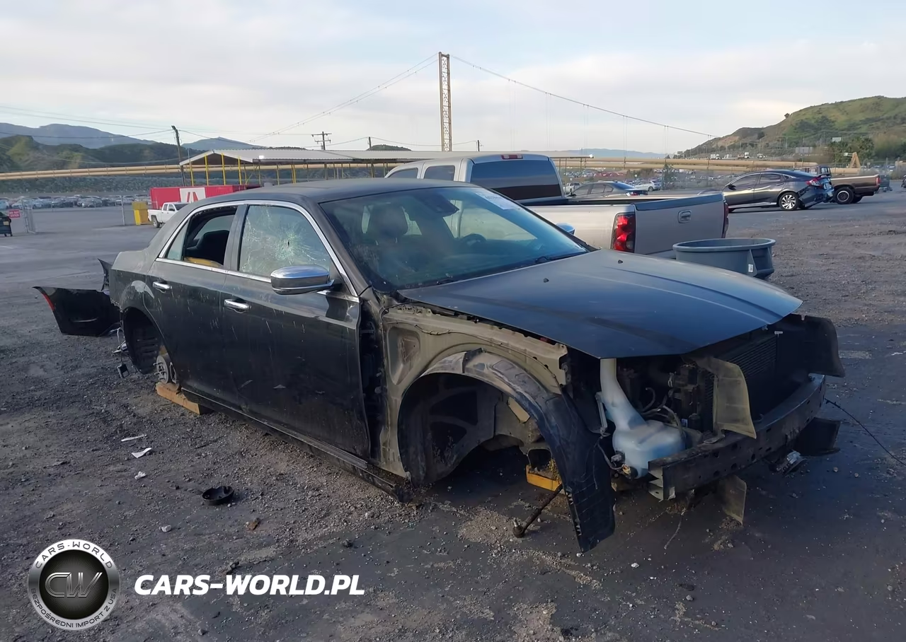 2017 Chrysler 300C – zdjęcie 1 z 18