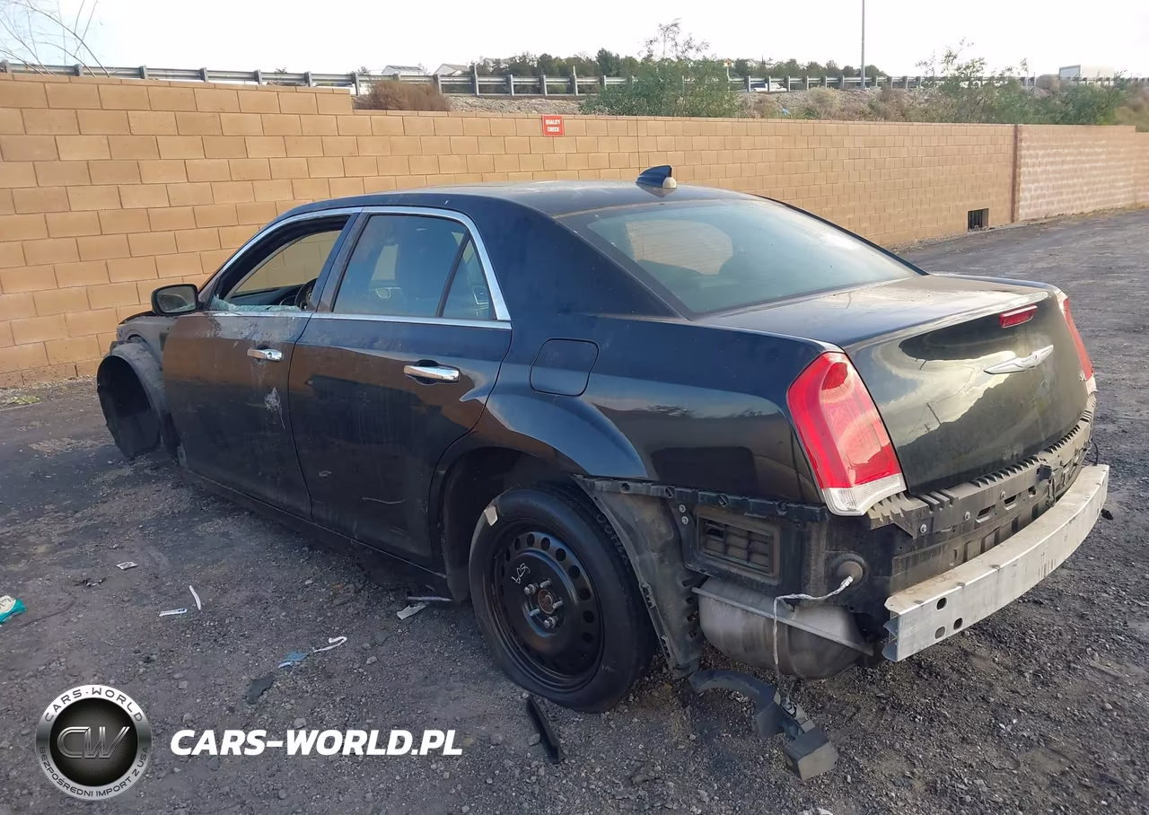 2017 Chrysler 300C VIN:2C3CCAEG9HH516501 - 3