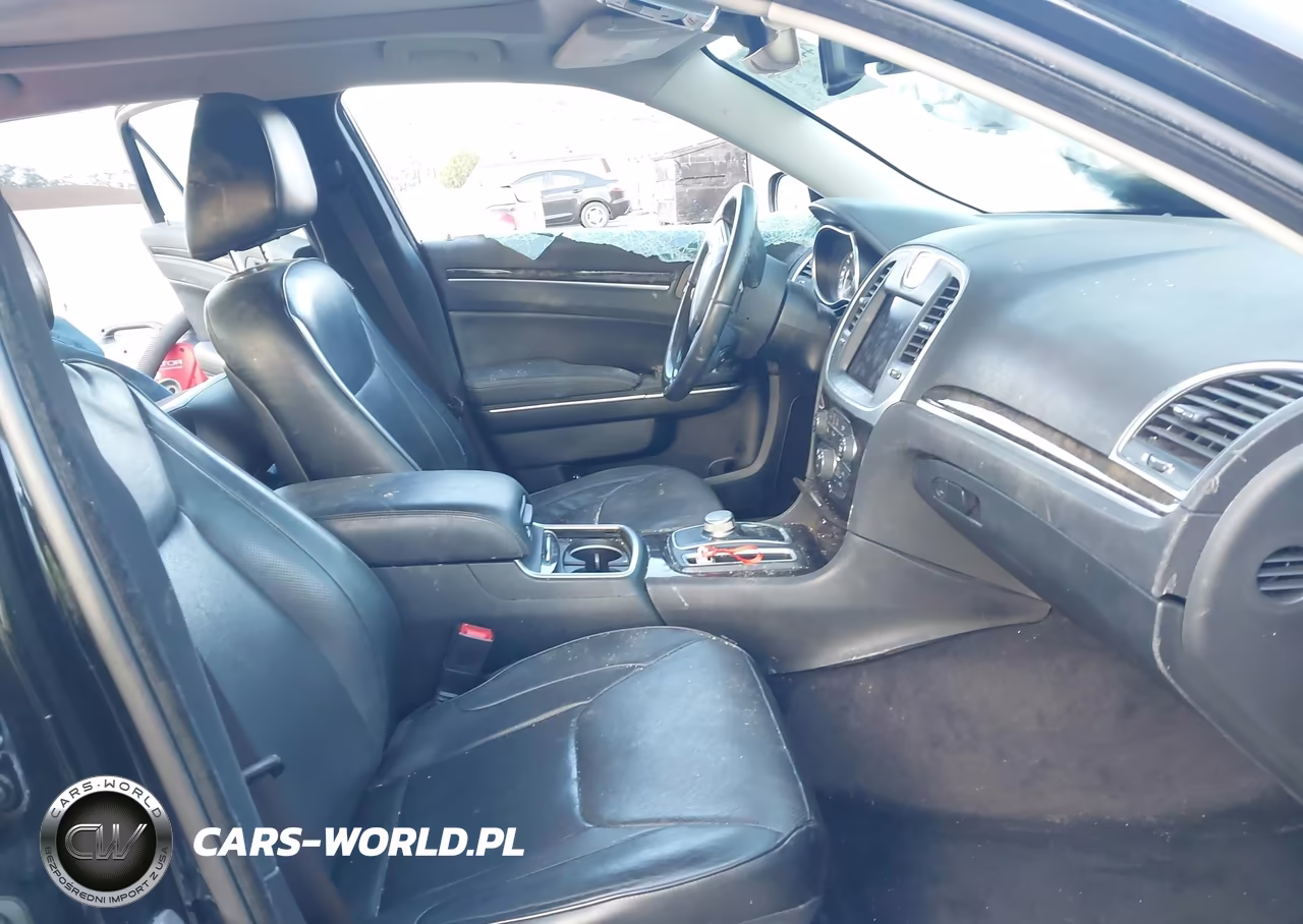 2017 Chrysler 300C VIN:2C3CCAEG9HH516501 - 5