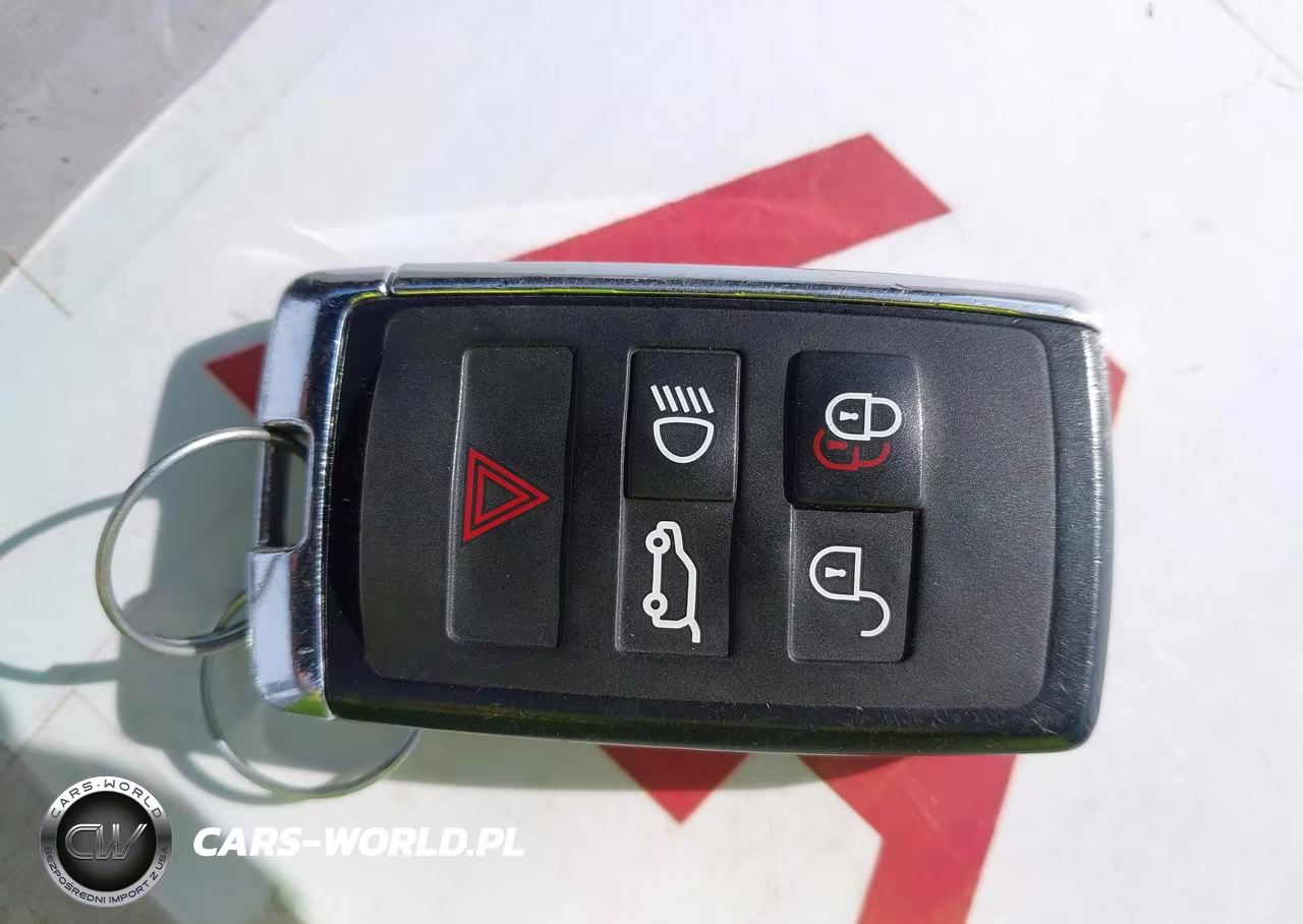 2021 Land Rover Defender 110 X-Dynamic Se VIN:SALE2ERU7M2037696 - 11