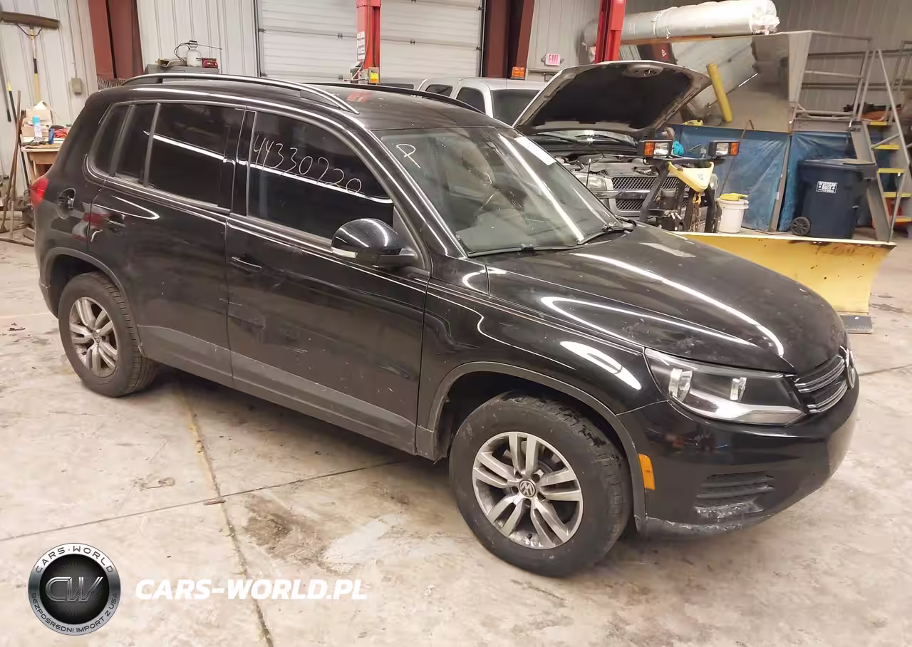 2016 Volkswagen Tiguan S
