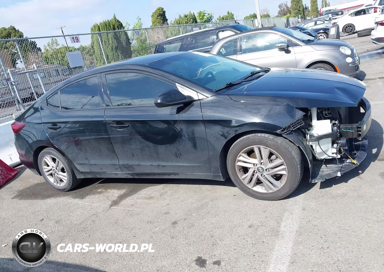 2020 Hyundai Elantra Sel VIN:5NPD84LF9LH578767 - 14