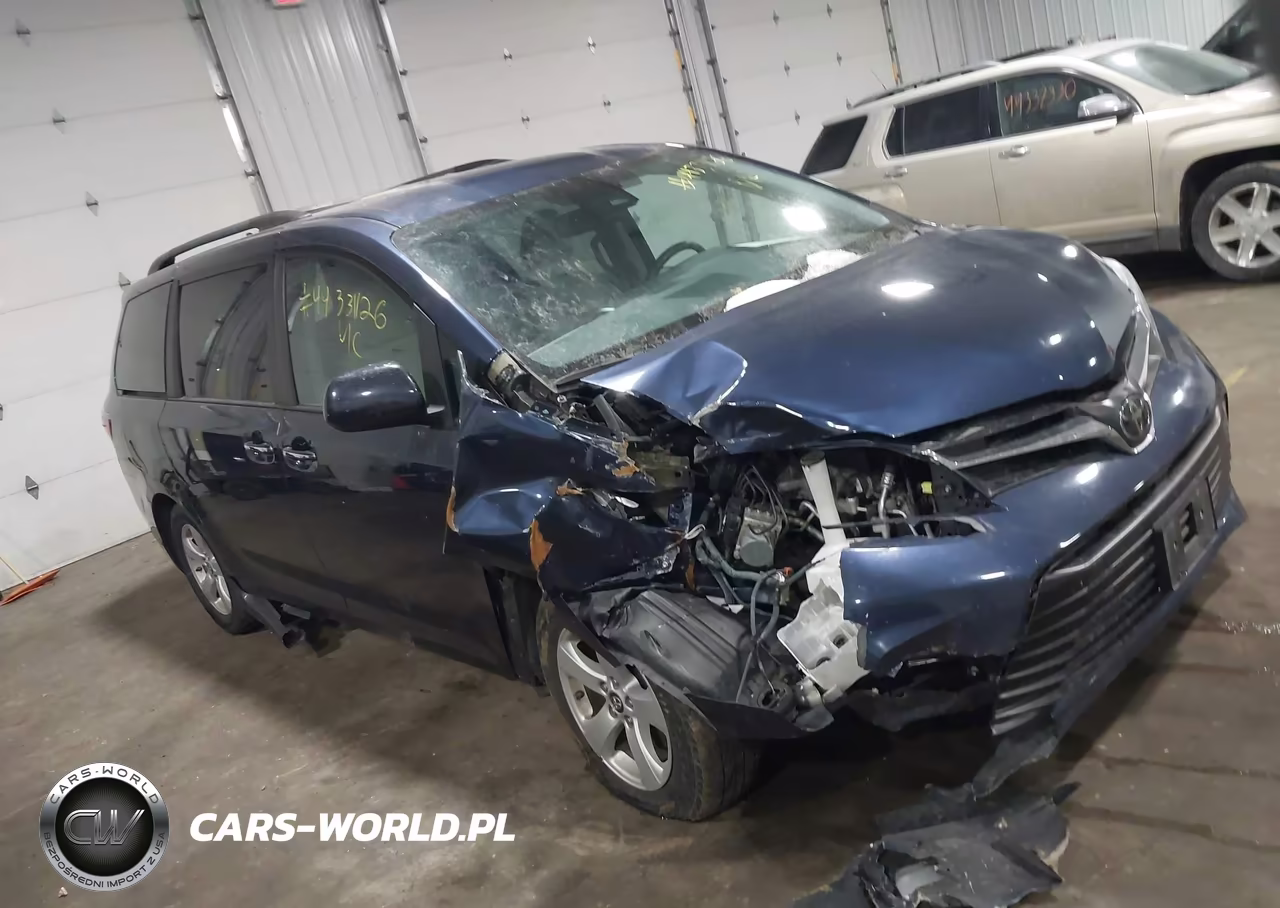 2020 Toyota Sienna Le