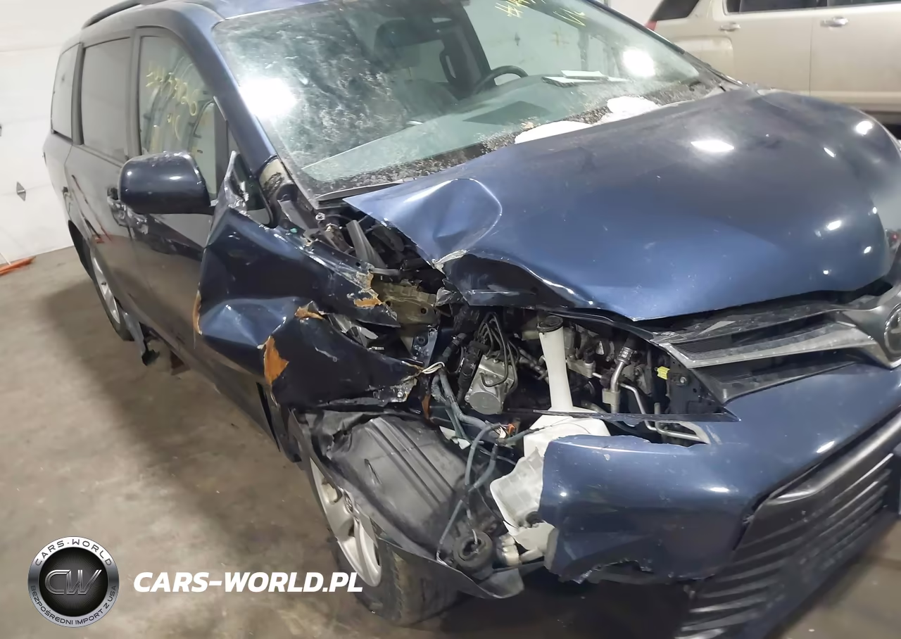 2020 Toyota Sienna Le VIN:5TDKZ3DC9LS029048 - 6
