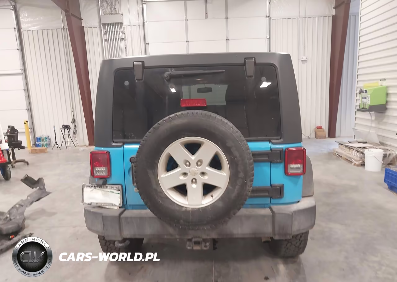 2017 Jeep Wrangler Unlimited Sport 4X4 VIN:1C4BJWDG4HL624040 - 17
