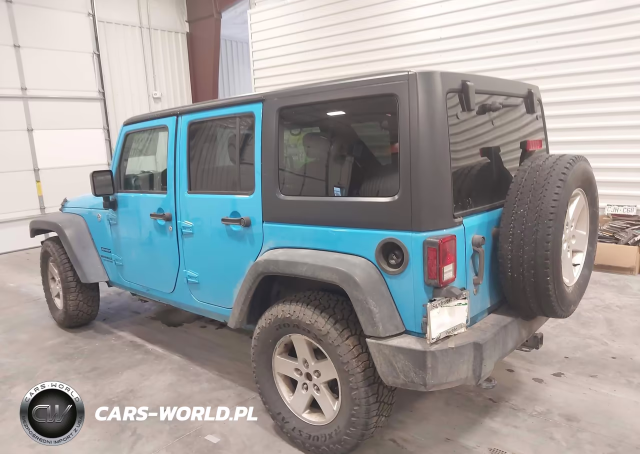 2017 Jeep Wrangler Unlimited Sport 4X4 VIN:1C4BJWDG4HL624040 - 3
