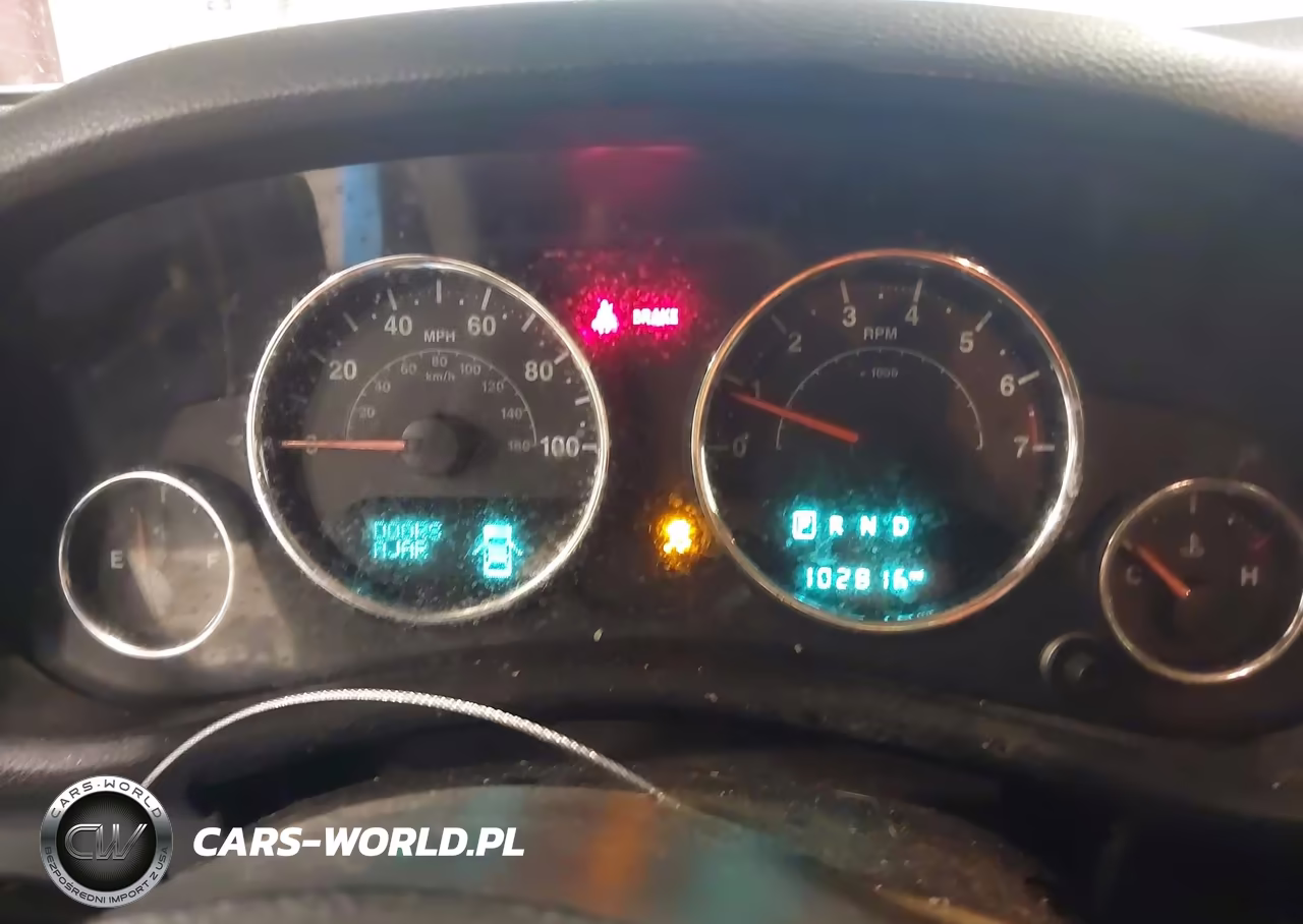 2017 Jeep Wrangler Unlimited Sport 4X4 VIN:1C4BJWDG4HL624040 - 7