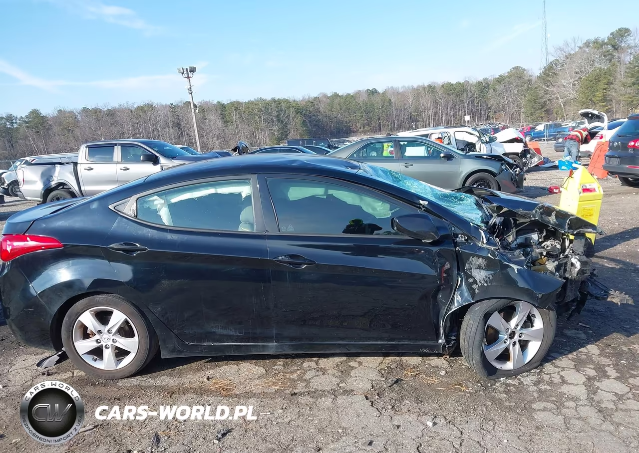 2013 Hyundai Elantra Gls VIN:5NPDH4AE6DH230808 - 14